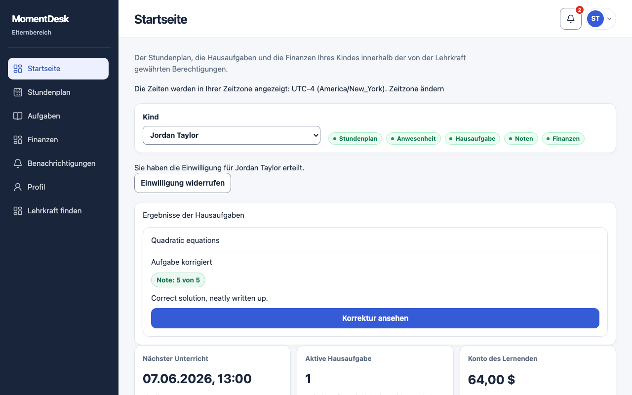 Elternstartseite verwenden: MomentDesk-Oberfläche mit erfundenen Namen und Einträgen.