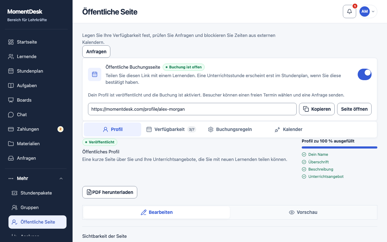Dein Profil ausfüllen und veröffentlichen: MomentDesk-Oberfläche mit erfundenen Namen und Einträgen.