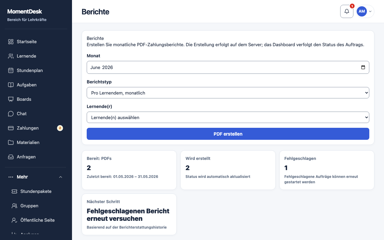 Einen monatlichen PDF-Bericht erstellen: MomentDesk-Oberfläche mit erfundenen Namen und Einträgen.