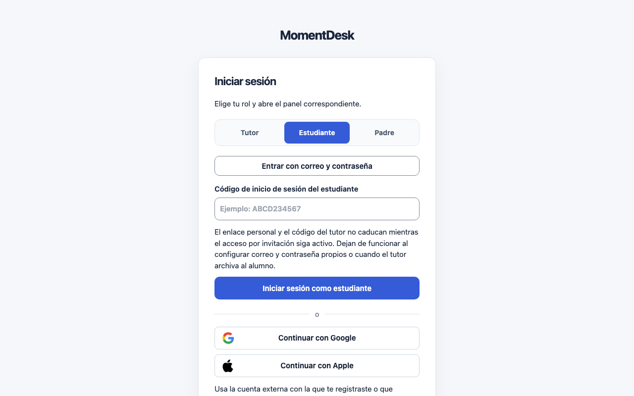 Acceder por primera vez: Interfaz de MomentDesk con nombres y registros ficticios.