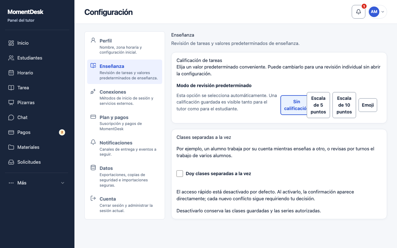 Impartir clases separadas a la misma hora: Interfaz de MomentDesk con nombres y registros ficticios.