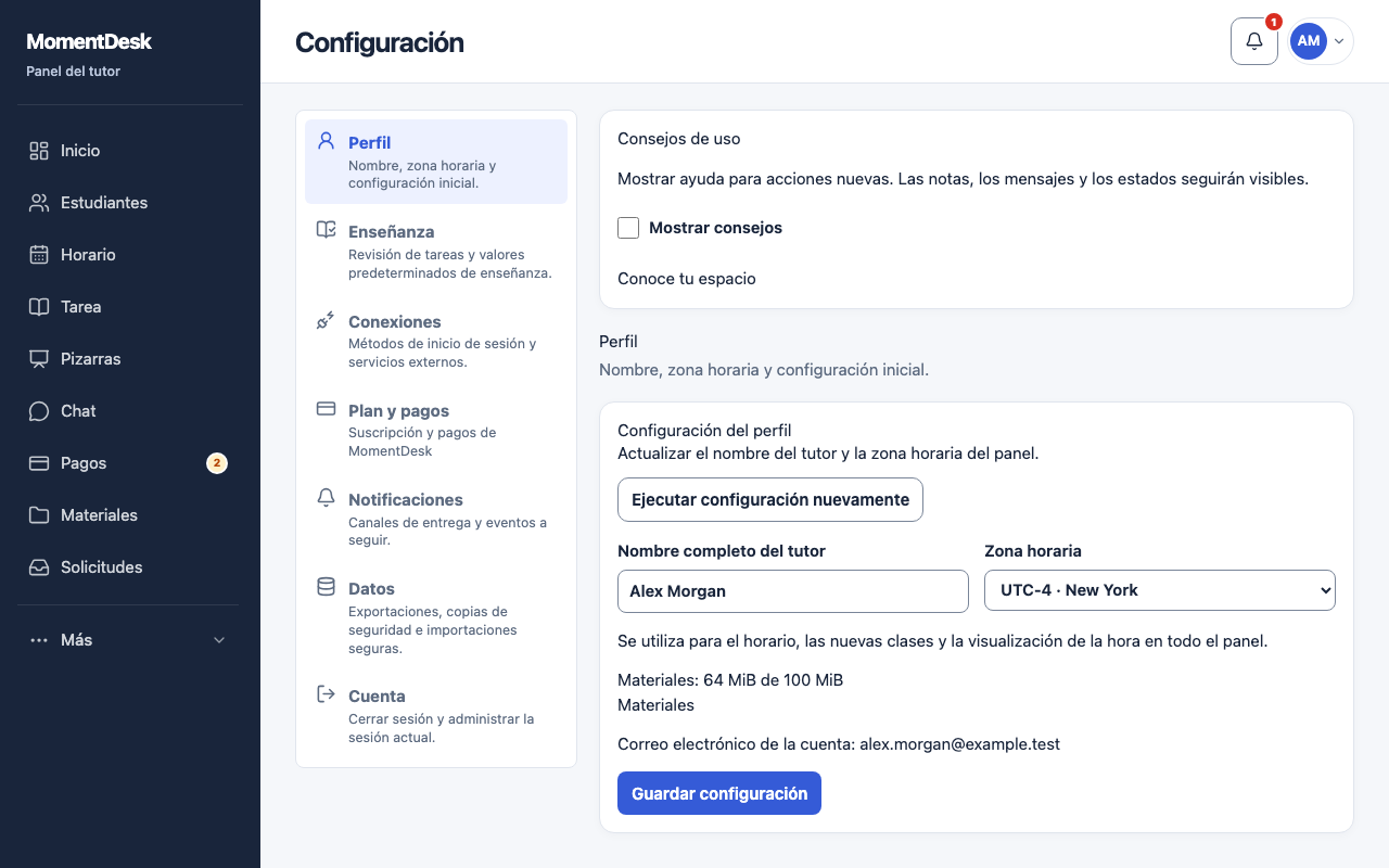 Cambiar nombre, zona horaria y escala de notas: Interfaz de MomentDesk con nombres y registros ficticios.