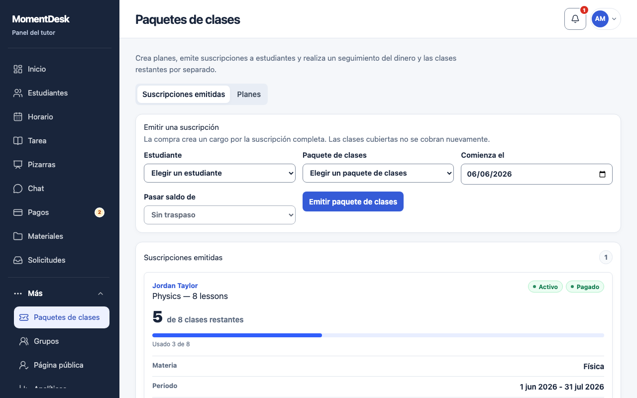 Crear y asignar un paquete de clases: Interfaz de MomentDesk con nombres y registros ficticios.