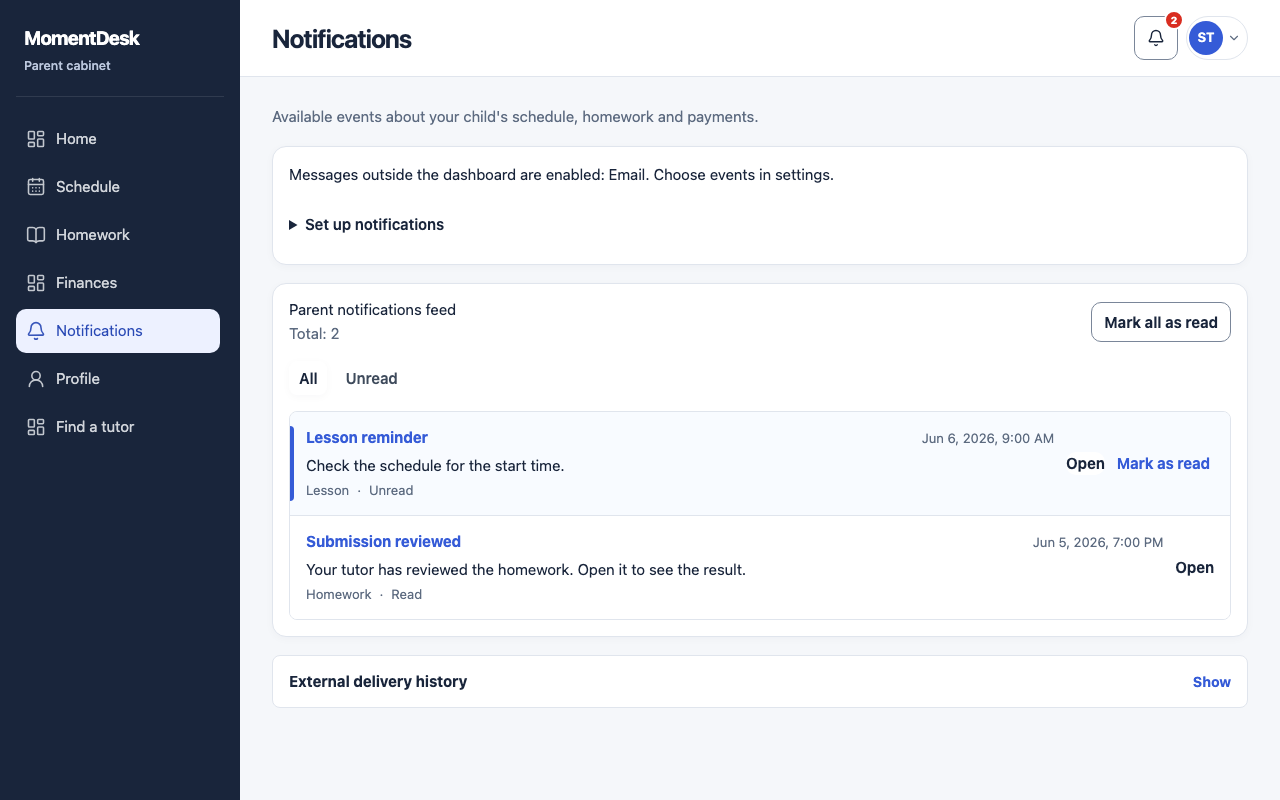 The notifications page of the MomentDesk parent workspace, listing lesson and homework notifications.
