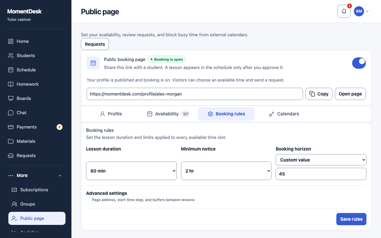 The Booking rules tab of the MomentDesk public page, with the lesson duration, the minimum notice and the booking horizon.